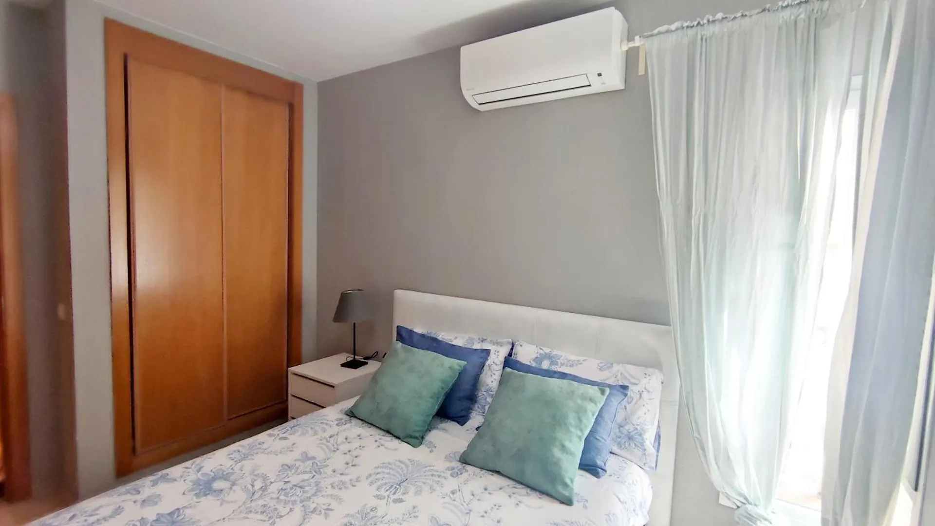 Apartamento Ventura - Cerca Del Centro De La Ciudad Malaga Apartment